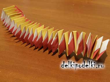 Змея из бумаги в технике оригами